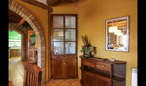Gironella Villa Sleeps 17 With Pool