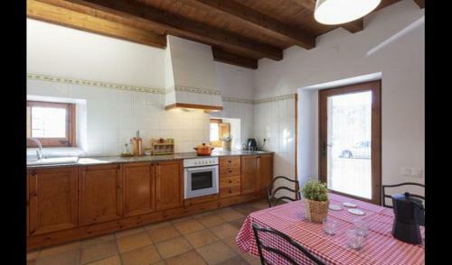 Gironella Villa Sleeps 11 With Pool