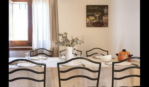Gironella Villa Sleeps 11 With Pool