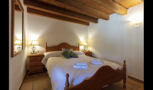 Gironella Villa Sleeps 11 With Pool