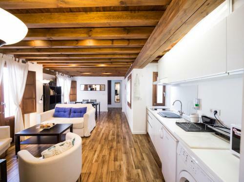 Miwa Apartments