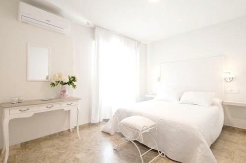 Apartment With One Bedroom In Granada With Wifi
