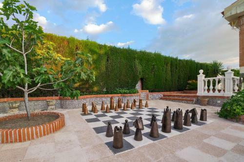 New. Luxury Villa C&c. Jard�n, Piscina Y Barbacoa