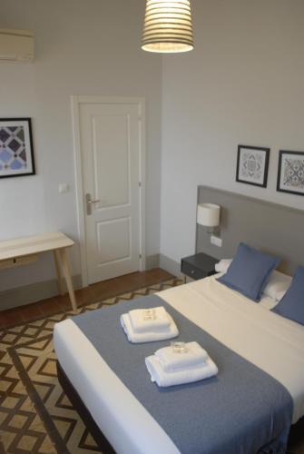 Pension La Perla Granada Suites