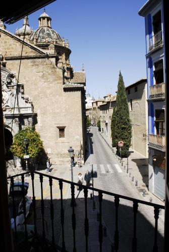 Pension La Perla Granada Suites