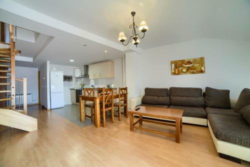 Apartment With One Bedroom In Gudar With Wifi