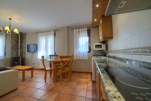 Apartment With One Bedroom In Gudar With Wifi