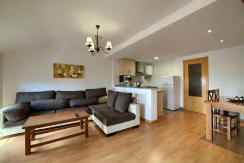 Apartment With One Bedroom In Gudar With Wifi
