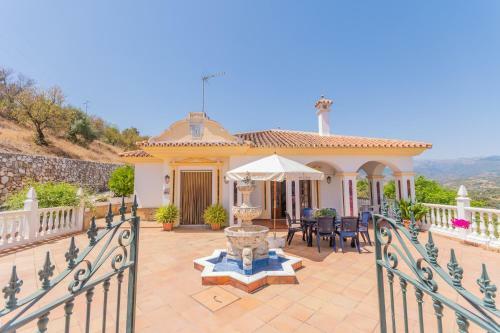 Cubo's Villa Puerto Bermejo