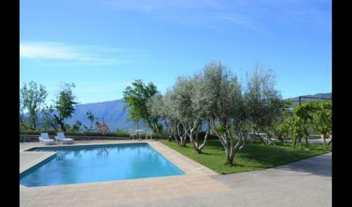 Guardia de Tremp Villa Sleeps 6 With Pool And Air Con
