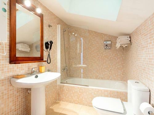 Spacious Apartment In Gudar With Heating