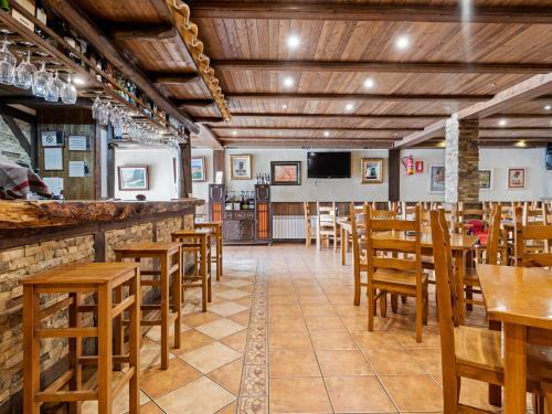 Spacious Apartment In Gudar With Heating