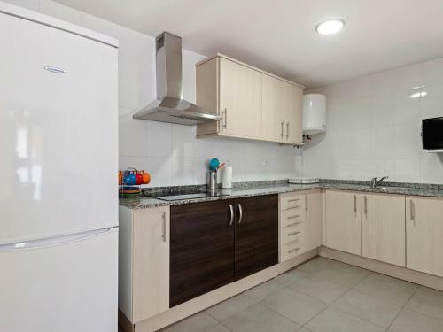 Quaint Apartment In Gudar With Heating