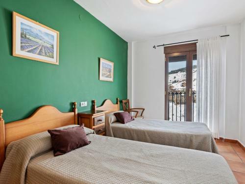 Charming Apartment In Gudar With Heating
