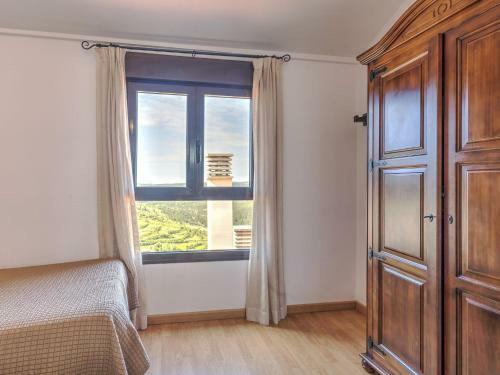 Modern Apartment In Gudar With Terrace