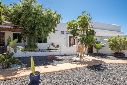 Casa Card�n - Villa Perenqu�n