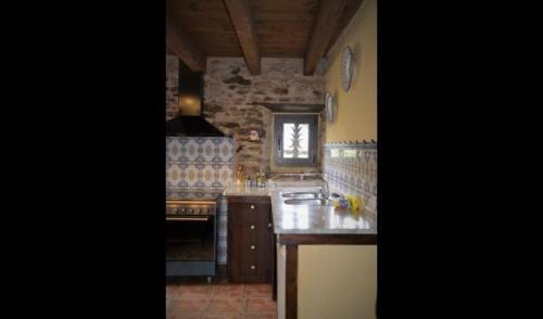Villa In Els Hostalets D'en Bas Sleeps 15 With Pool