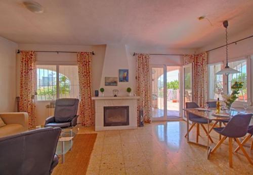 Ifac Villa Sleeps 7 Pool Air Con Wifi