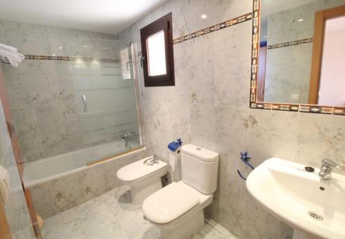 Ifac Apartment Sleeps 5 Pool Air Con Wifi