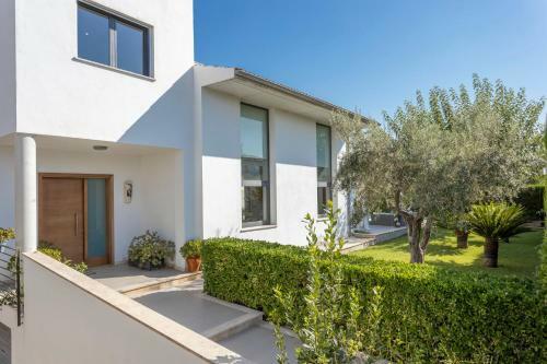 Villa Angela Family Suite