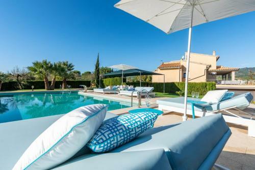Villa In Inca Sleeps 8 Includes Swimming Pool Air Con And Wifi 1