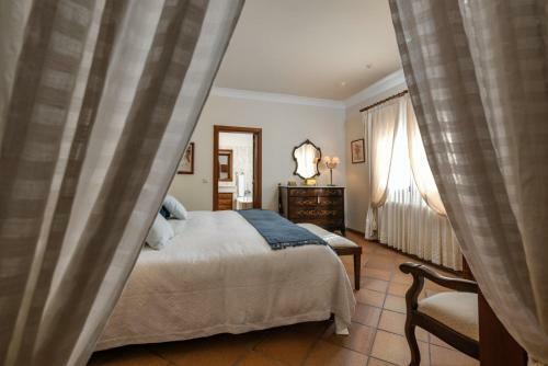 Villa In Inca Sleeps 8 Includes Swimming Pool Air Con And Wifi 1