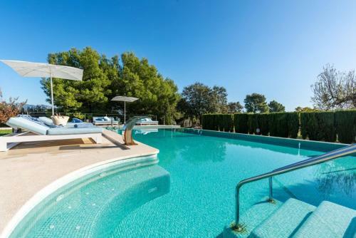 Villa In Inca Sleeps 8 Includes Swimming Pool Air Con And Wifi 1