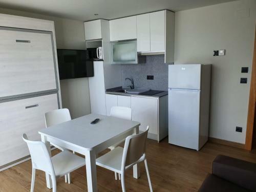 Apartamentos Playa De Los Barcos
