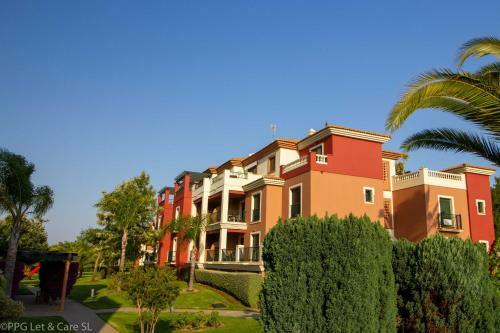 (Sle001) 3 Bedroom Golf Apartment
