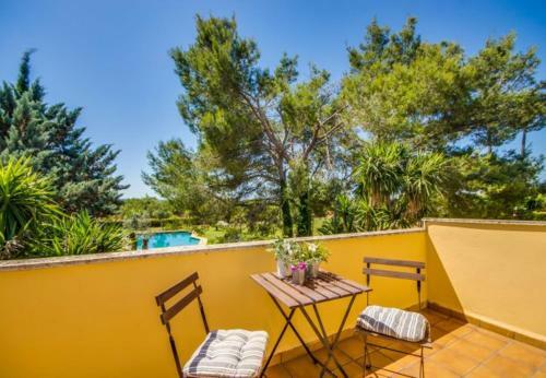 Inca Holiday Home Sleeps 9 With Pool Air Con And Wifi