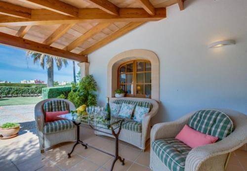 Inca Holiday Home Sleeps 8 With Pool And Wifi