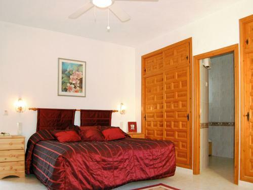 Holiday Home Del Sol - Jav612
