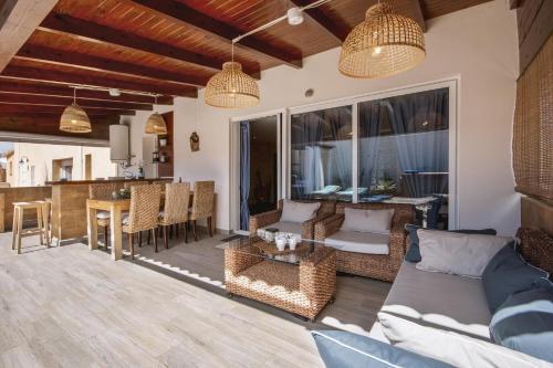 Xabia Apartment Sleeps 8 With Air Con And Wifi
