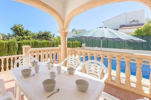 Javea Villa Sleeps 6 Pool Air Con Wifi