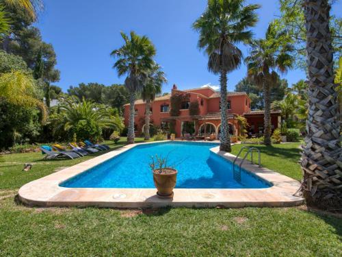 Villa Adelfa