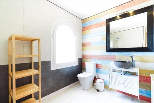 Javea Villa Sleeps 12 With Pool And Wifi
