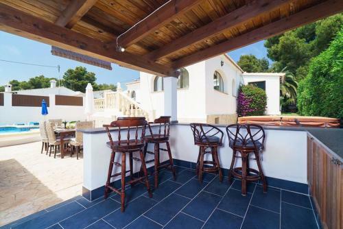 Javea Villa Sleeps 10 With Pool Air Con And Free Wifi