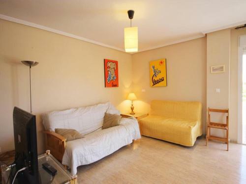 Apartment In Javea Sleeps 4 With Pool Air Con And Wifi