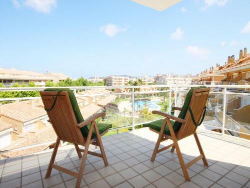 Apartment In Javea Sleeps 4 With Pool Air Con And Wifi