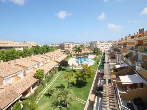 Apartment In Javea Sleeps 4 With Pool Air Con And Wifi