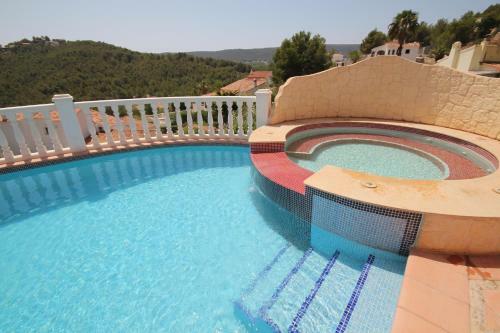 Fantastic Villa With Sea Views And Private Pool