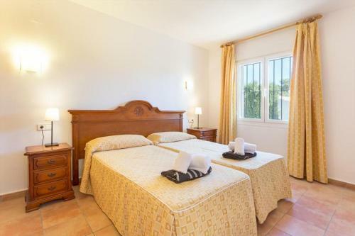 Javea Holiday Home Sleeps 4 With Pool Air Con And Wifi