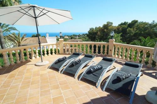 Javea Villa Sleeps 6 With Pool Air Con And Free Wifi