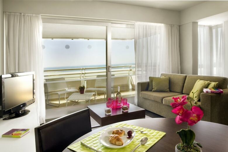 Hotel Aqualuz Troia Rio By The Editory