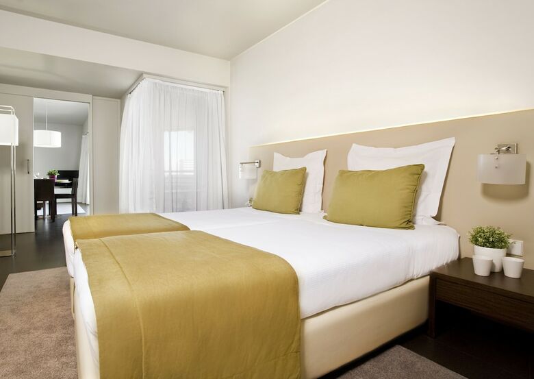 Hotel Aqualuz Troia Rio By The Editory