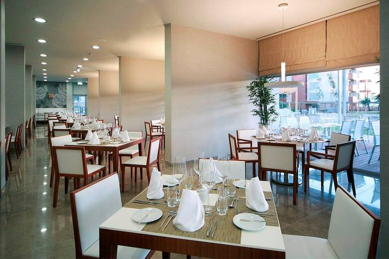 Hotel Aqualuz Troia Rio By The Editory