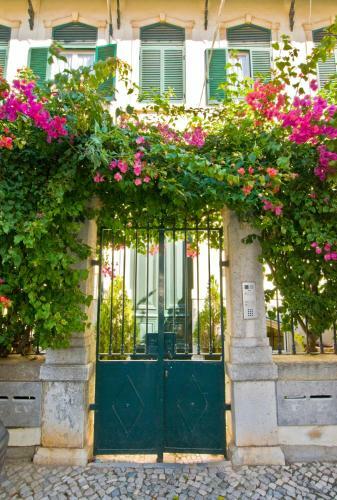 Bed & Breakfast Cascais Front Sea Bay View