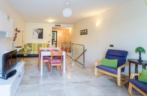 Hauzify I Apartament Altamira