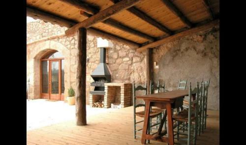 L'ametlla Del Valles Villa Sleeps 5 With Pool