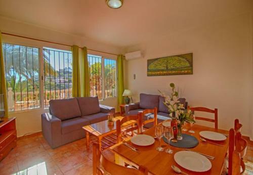 La Canuta Villa Sleeps 5 Pool Air Con Wifi T792047
